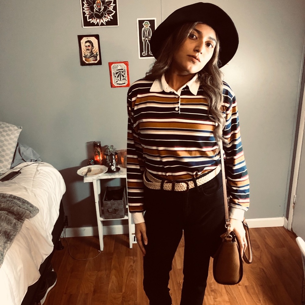 Striped Camel / Navy blue top